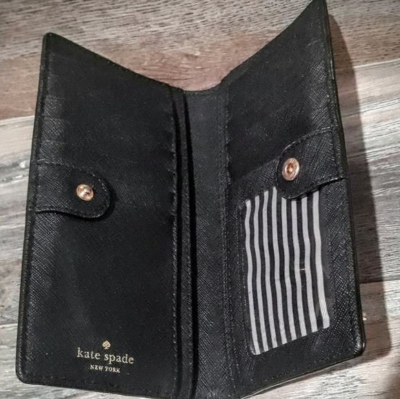 Kate Spade Cameron Street Stacy Wallet - Picture 3 of 4